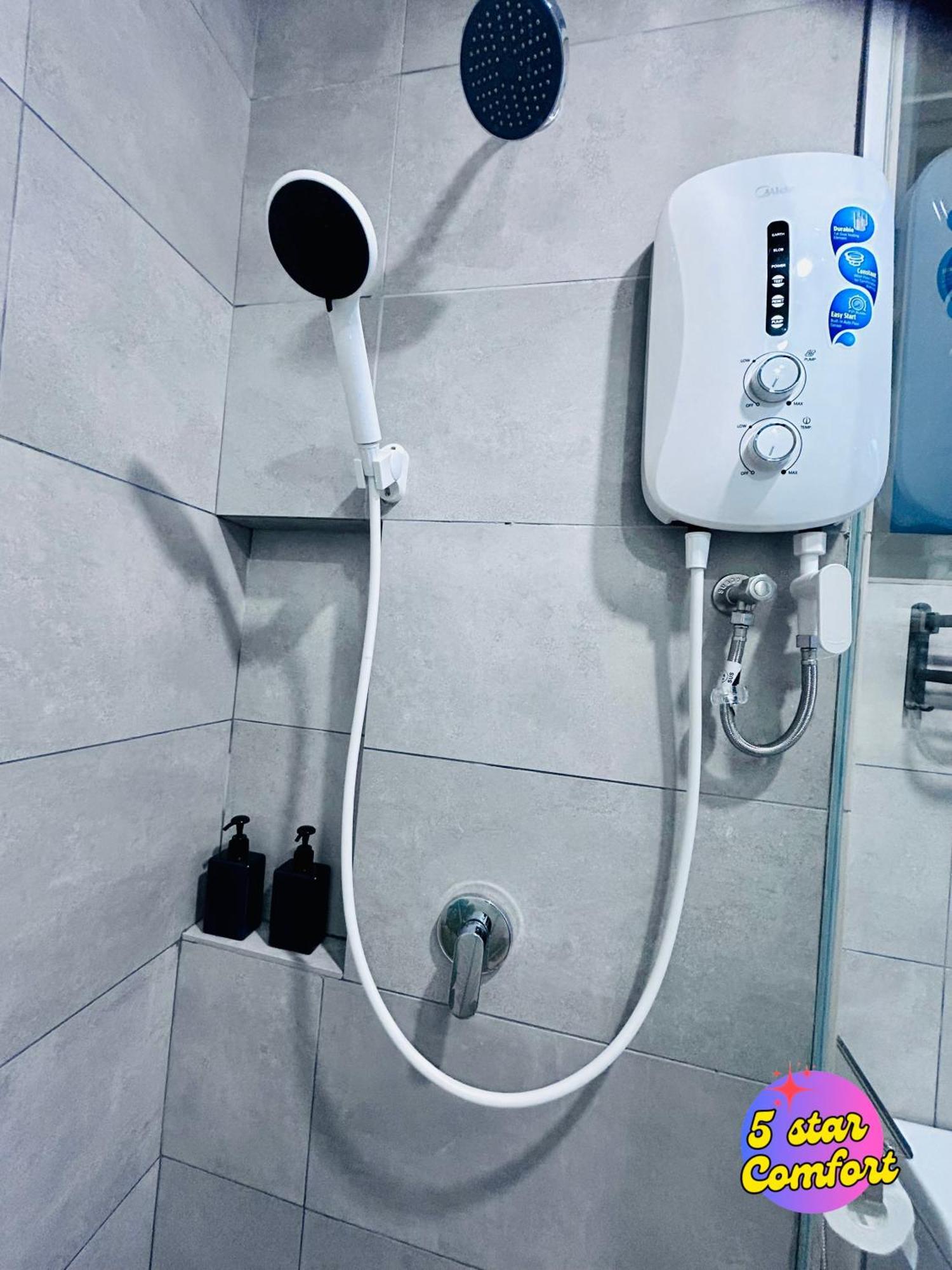 5 Star Comfort Riveria Kl Sentral 2pax Infinity Pool Apartemen Kuala Lumpur