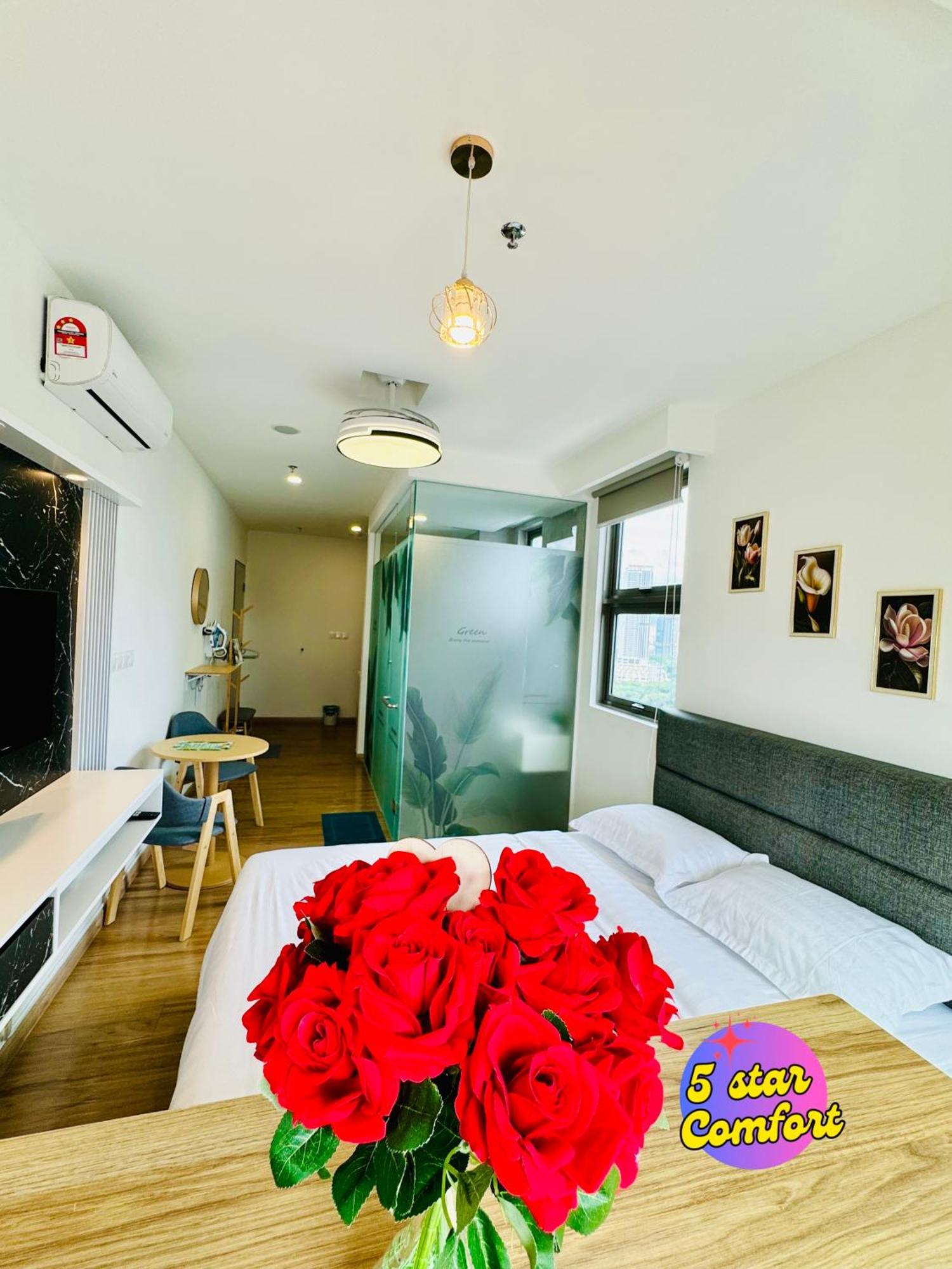 5 Star Comfort Riveria Kl Sentral 2pax Infinity Pool Apartemen